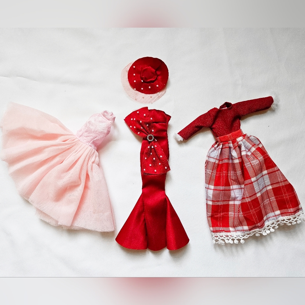 *Barbie* Fancy Dresses Lot.